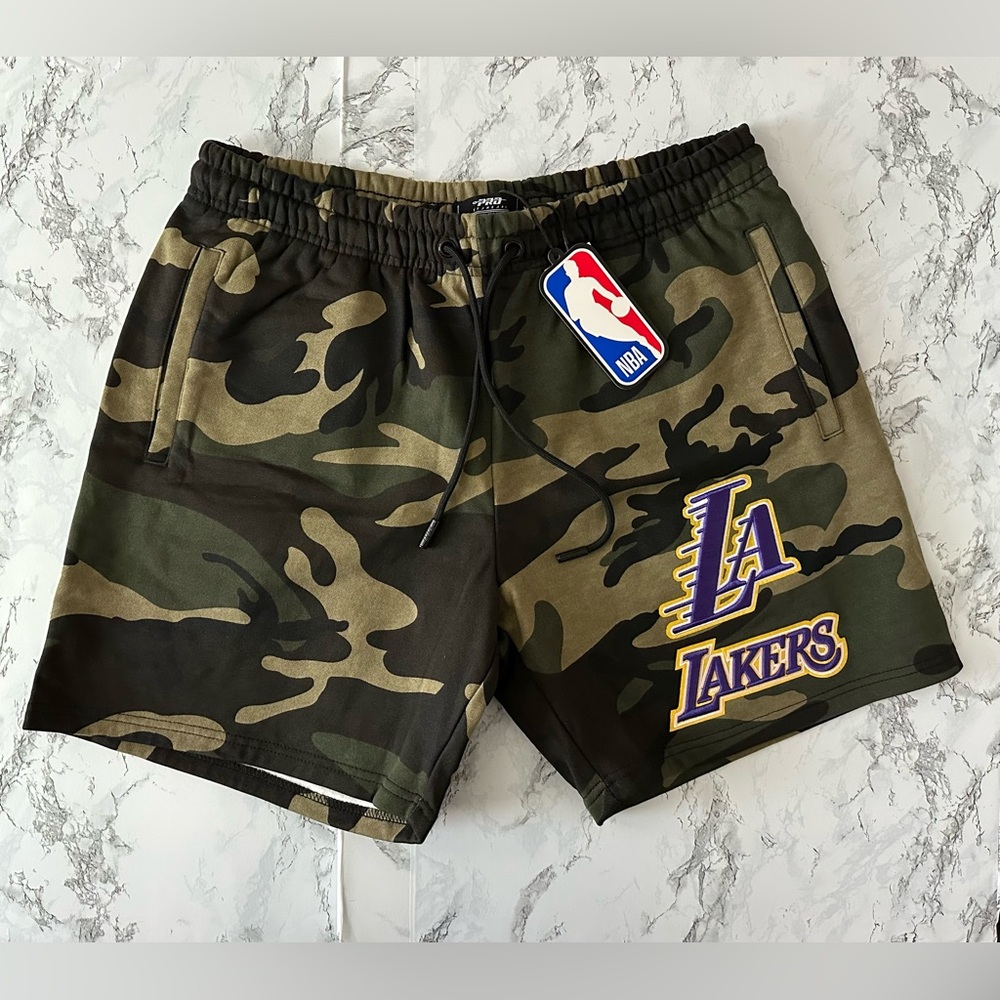Los Angeles Lakers NBA LA Pro Standard Camo Athletic Shorts Luka Kobe Size XL